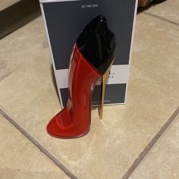 Very GOOD Girl Parfum - Picture 3 of 7